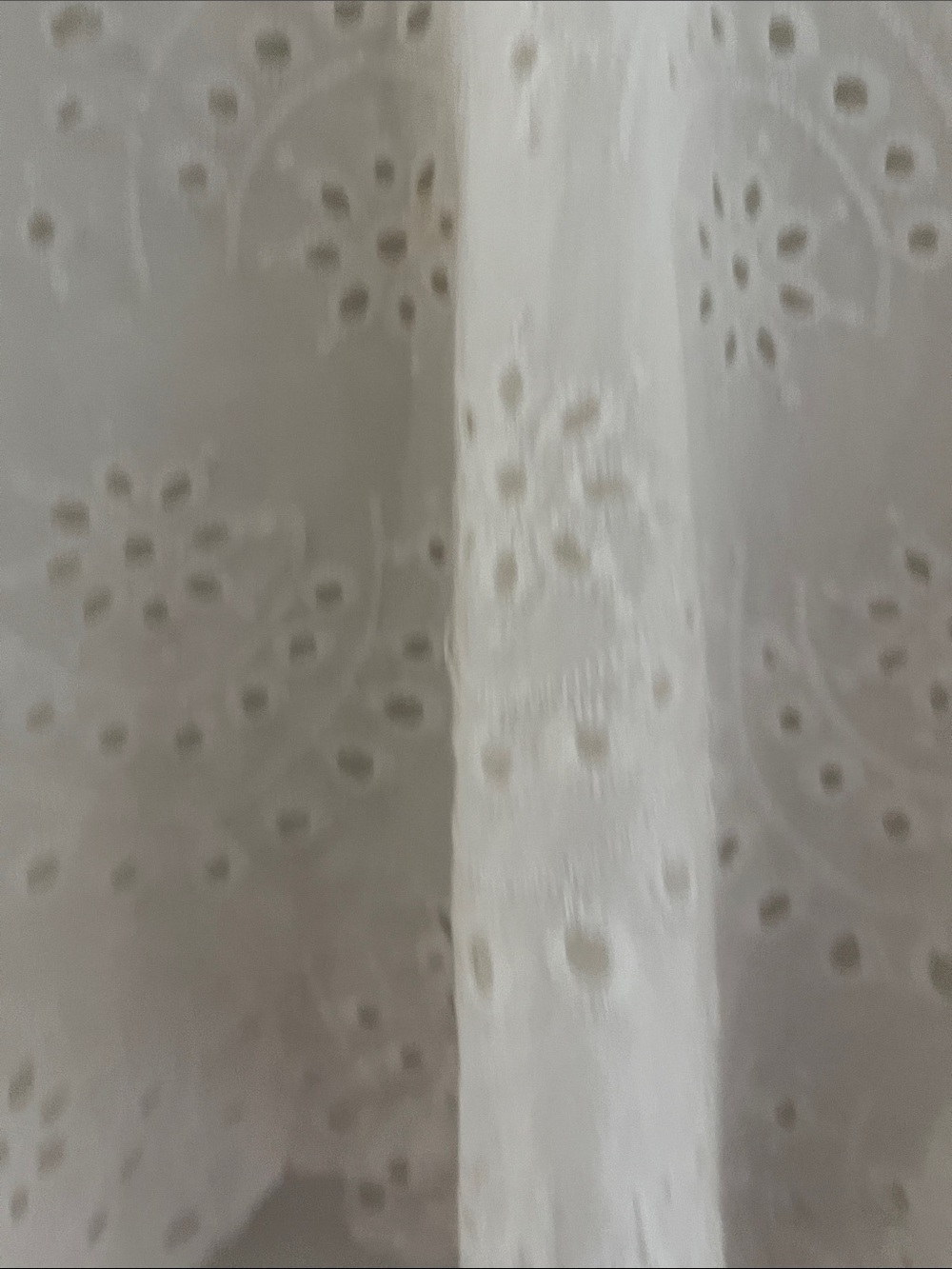 White eyelet Cold Shoulder Crop Top - Picture 2 of 5